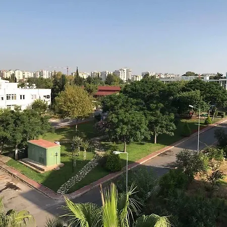 מלון Luna Lara 2*